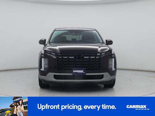 Burgundy 2023 Hyundai PALISADE SE
