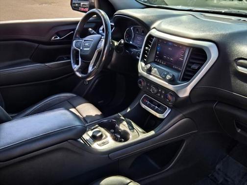 2020 GMC Acadia AWD SLT