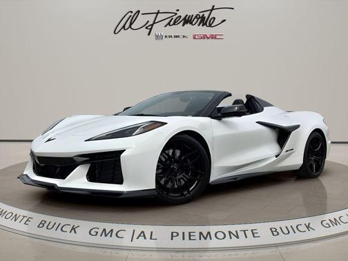 Arctic White 2023 Chevrolet Corvette Z06