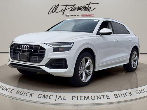 Carrara White 2022 Audi Q8 55 Premium Plus