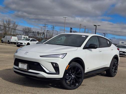 Summit White 2026 Buick Envista Sport Touring FWD