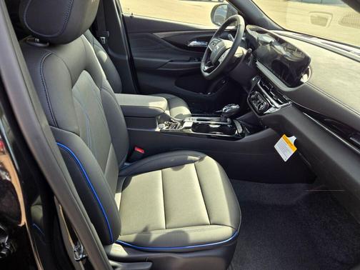 2026 Buick Envista Sport Touring FWD