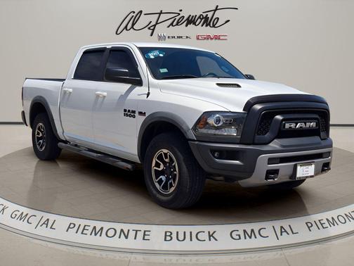 Bright White Clearcoat 2017 RAM 1500 Rebel