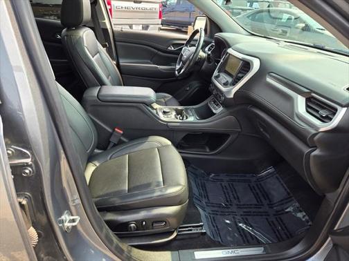 2021 GMC Acadia AWD SLT