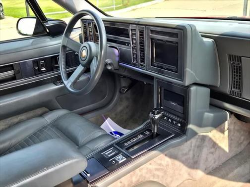 1988 Buick Reatta Base