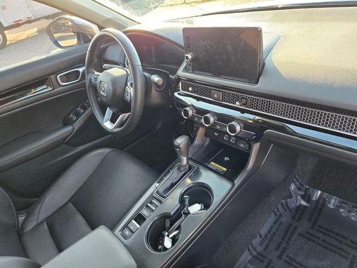 2023 Honda Civic Touring