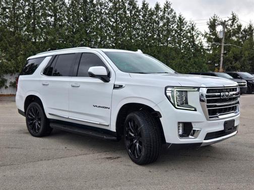 2021 GMC Yukon SLT