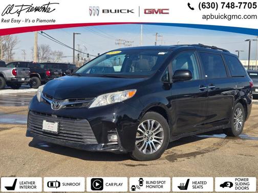 2019 Toyota Sienna XLE