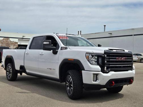 2023 GMC Sierra 2500 AT4
