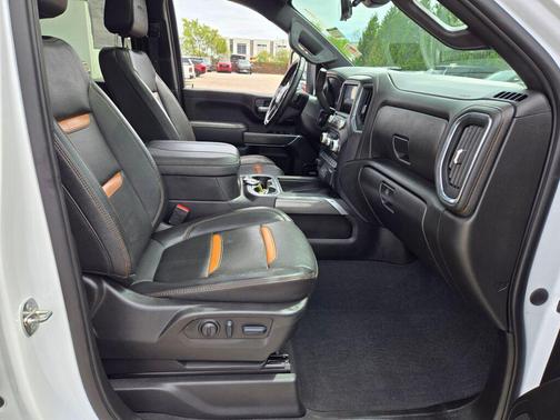 2023 GMC Sierra 2500 AT4