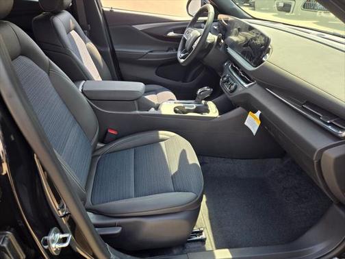 2025 Buick Envista Preferred FWD