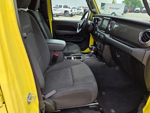 2023 Jeep Wrangler 4-Door Sahara