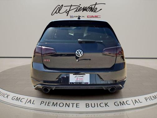 2021 Volkswagen Golf GTI 2.0T S DSG