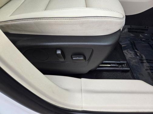 2022 Buick Envision AWD Essence