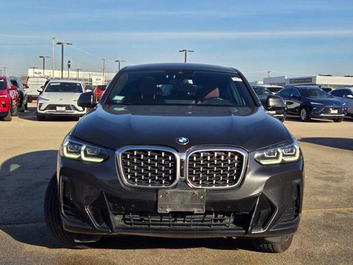 2022 BMW X4 xDrive30i