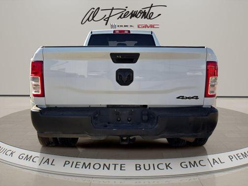 Bright White Clearcoat 2024 RAM 3500 Tradesman Crew Cab 4x4 8' Box