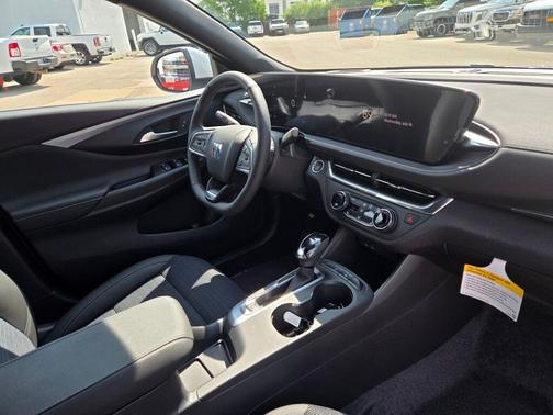 2025 Buick Envista Preferred FWD