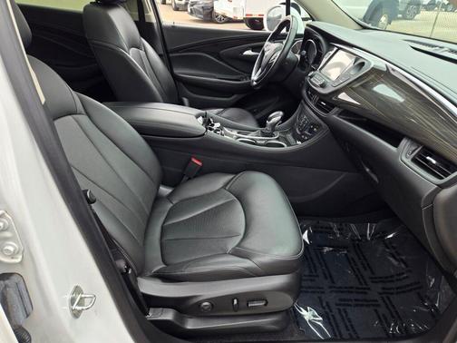 2020 Buick Envision FWD Essence