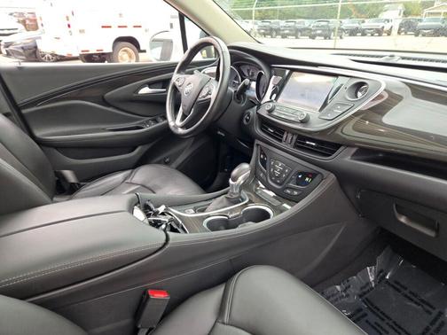 2020 Buick Envision FWD Essence