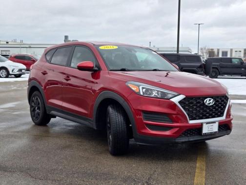 2021 Hyundai TUCSON SE