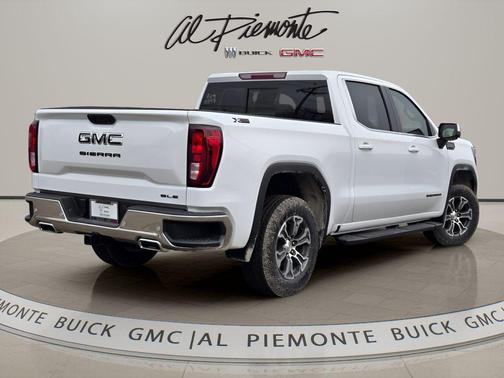 Summit White 2026 GMC Sierra 1500 SLE