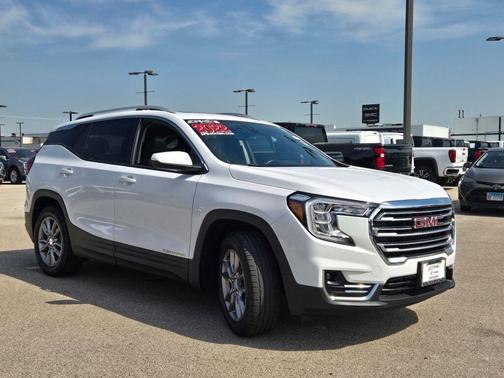 2022 GMC Terrain SLT