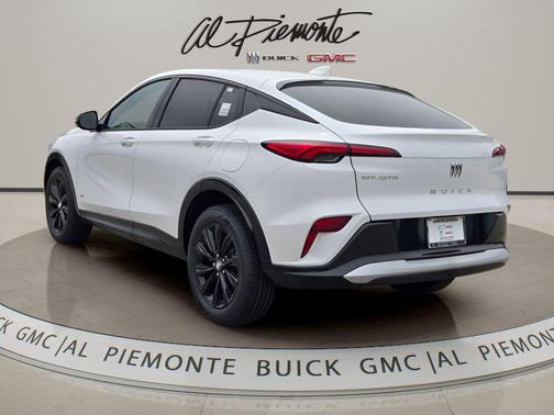 Summit White 2026 Buick Envista Sport Touring FWD