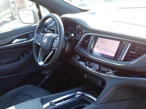 2024 Buick Enclave Avenir AWD