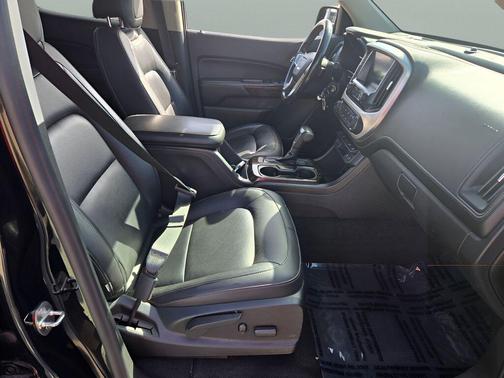 Onyx Black 2016 GMC Canyon SLT