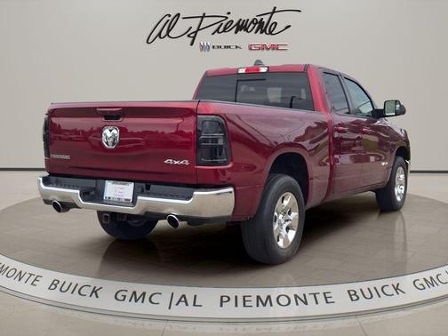 Delmonico Red Pearlcoat 2022 RAM 1500 Big Horn/Lone Star