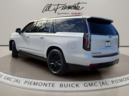 Crystal White Tricoat 2023 Cadillac Escalade ESV Sport Platinum