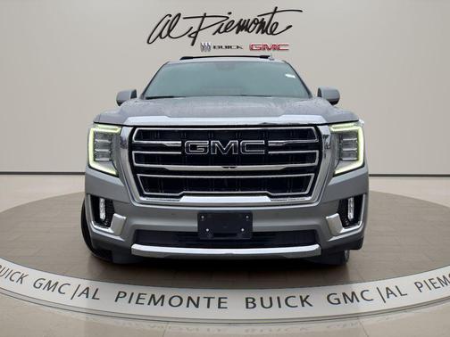 Sterling Metallic 2023 GMC Yukon SLT