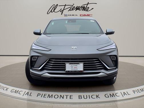 Moonstone Gray Metallic 2026 Buick Envista Preferred FWD