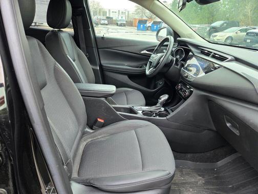 2022 Buick Encore GX Select