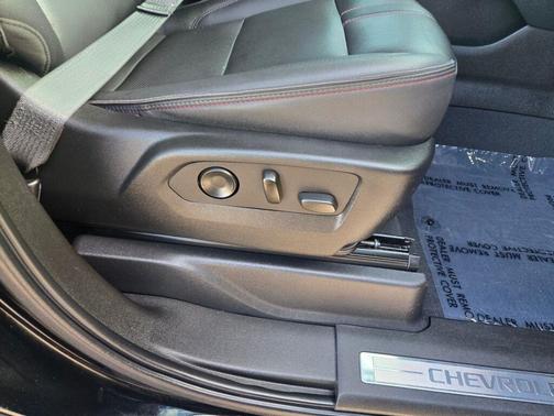 2022 Chevrolet Tahoe 4WD RST