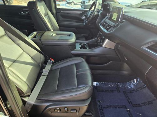 2022 Chevrolet Tahoe 4WD RST