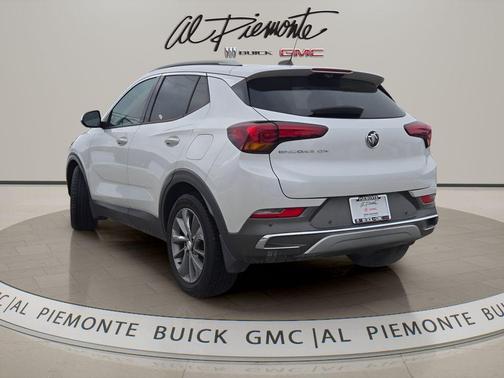 White Frost Tricoat 2020 Buick Encore GX Essence
