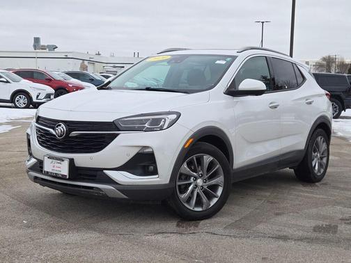 White Frost Tricoat 2020 Buick Encore GX Essence