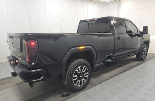 2022 GMC Sierra 2500 AT4