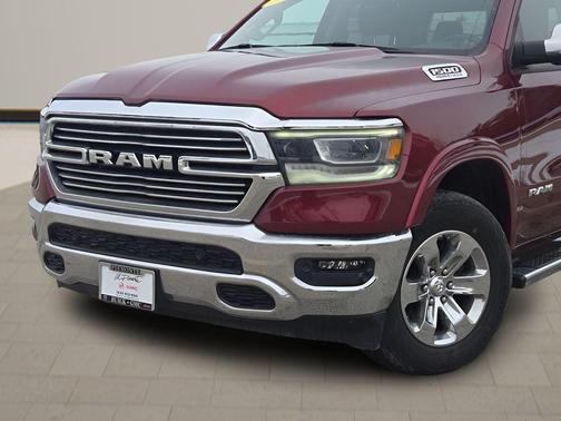 Delmonico Red Pearlcoat 2021 RAM 1500 Laramie