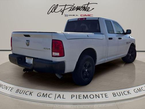 Bright White Clearcoat 2018 RAM 1500 Tradesman