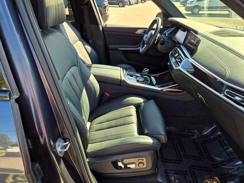 2019 BMW X7 xDrive50i