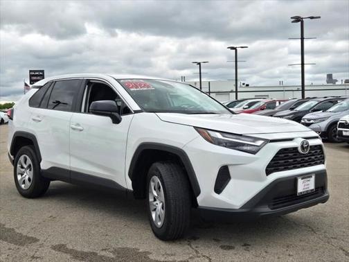 2023 Toyota RAV4 LE