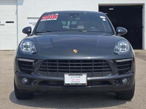 2018 Porsche Macan Base