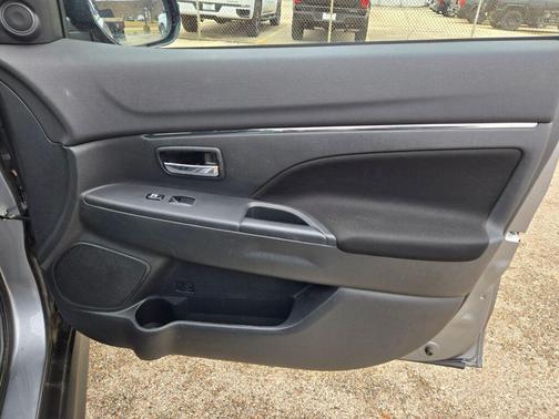 2023 Mitsubishi Outlander Sport 2.0 ES