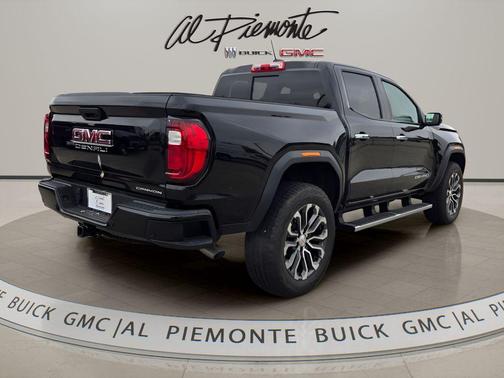 Onyx Black 2024 GMC Canyon Denali