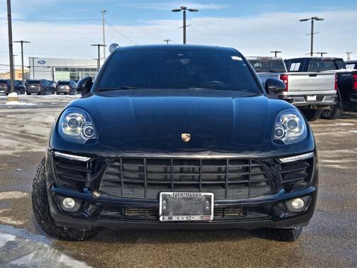 2018 Porsche Macan Base