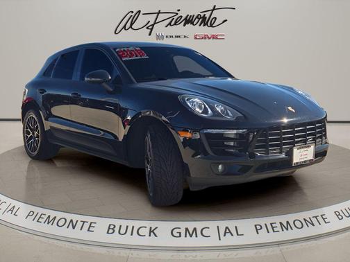 Black 2018 Porsche Macan Macan S