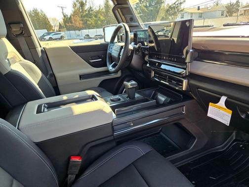 2026 GMC HUMMER EV SUV 2X