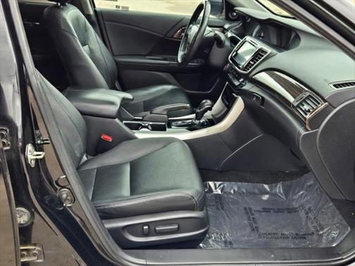2017 Honda Accord Touring V6